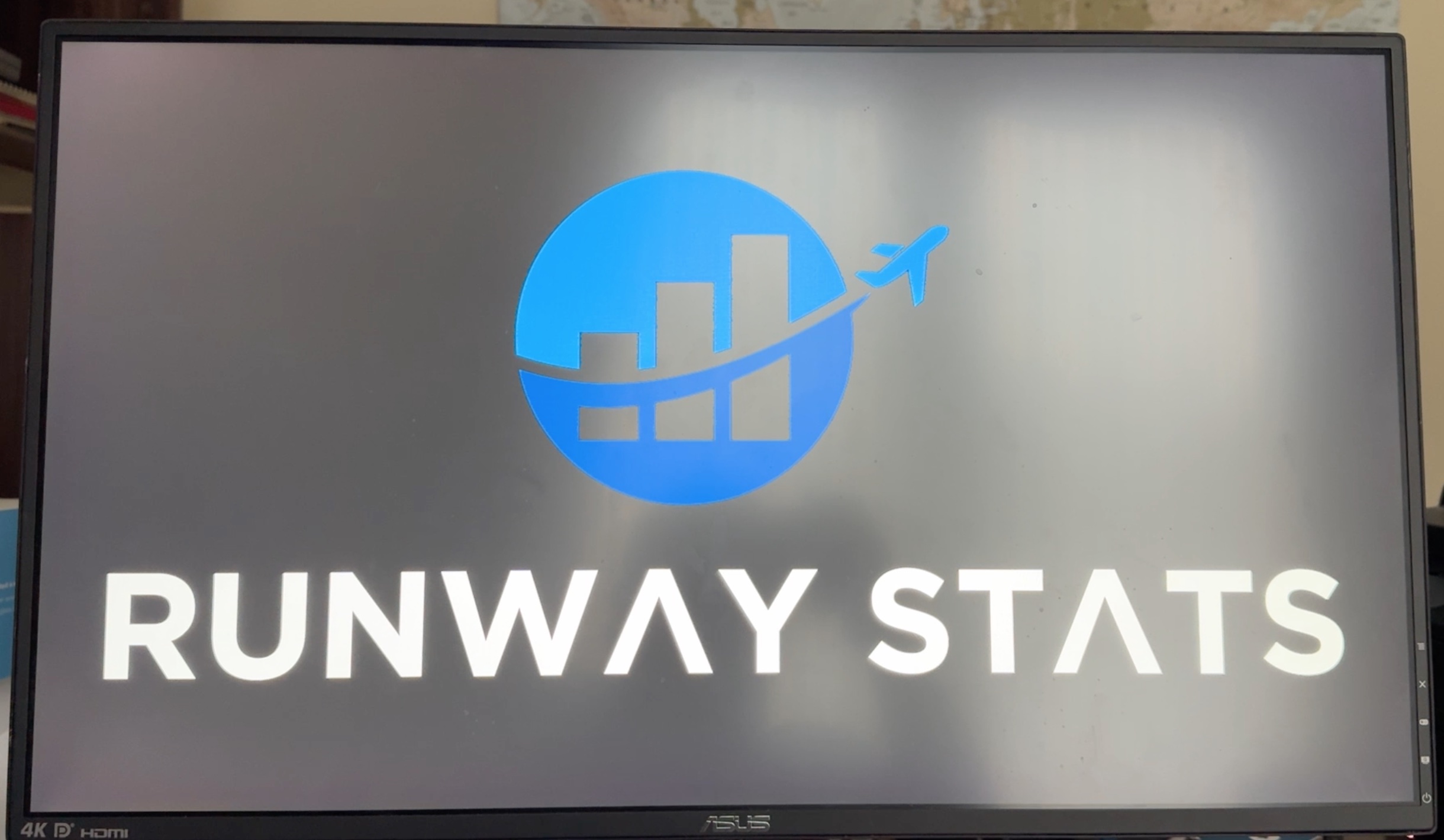 RunwayVision Icon